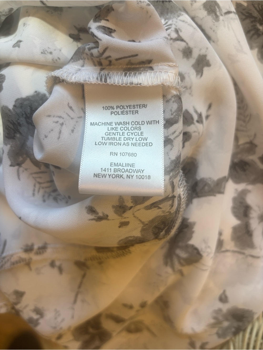 Women's Soft Floral Button-Front Tunic in White and Gray,bell sleeves, - Picture 3 of 9